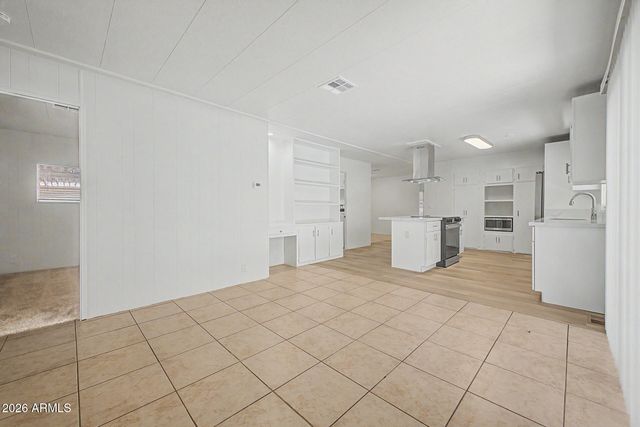 6602 W MISSION Lane, Glendale, AZ 85302