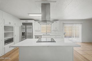 6602 W MISSION Lane, Glendale, AZ 85302