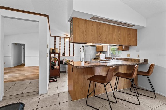 717 LANCEWOOD DRIVE, Winter Springs, FL 32708