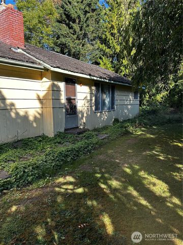 150 Anderson Road, Glenoma, WA 98336