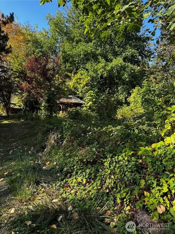 150 Anderson Road, Glenoma, WA 98336