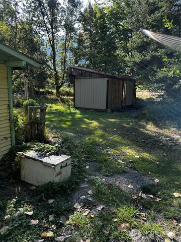 150 Anderson Road, Glenoma, WA 98336