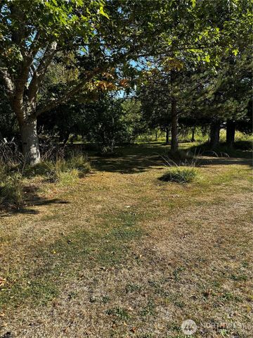 150 Anderson Road, Glenoma, WA 98336