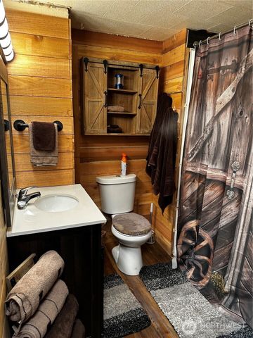 150 Anderson Road, Glenoma, WA 98336