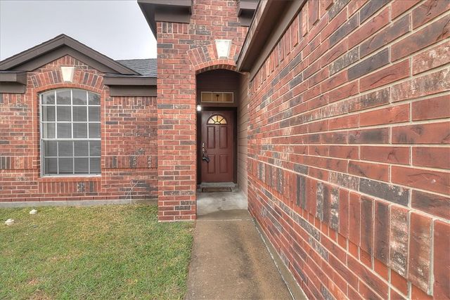 7933 Elk Dr, Corpus Christi, TX 78414