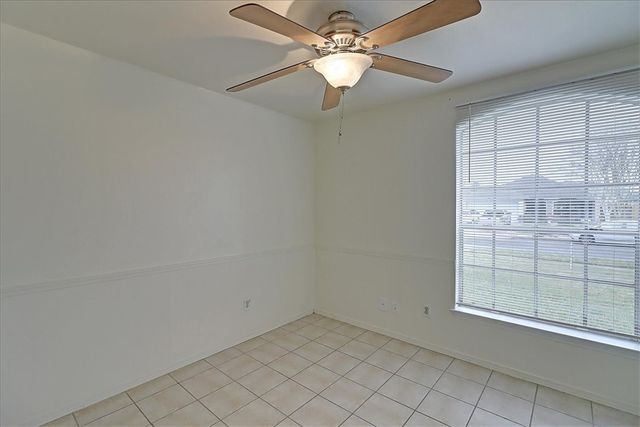 7933 Elk Dr, Corpus Christi, TX 78414