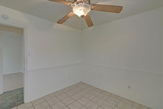 7933 Elk Dr, Corpus Christi, TX 78414