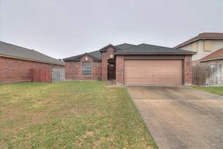 7933 Elk Dr, Corpus Christi, TX 78414