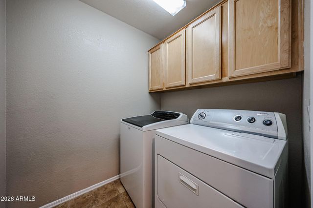20002 N 14TH Avenue, Phoenix, AZ 85027