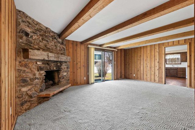 607 RIDGEVIEW COURT, Green Bay, WI 54301