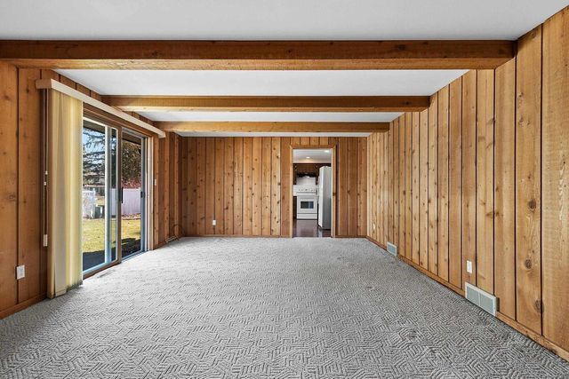 607 RIDGEVIEW COURT, Green Bay, WI 54301