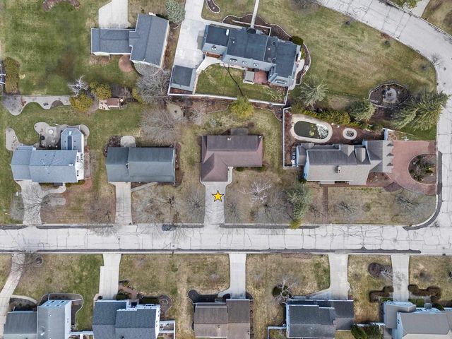 607 RIDGEVIEW COURT, Green Bay, WI 54301
