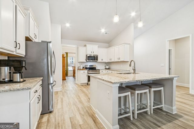 23 Eagle Heights Drive, Maysville, GA 30558