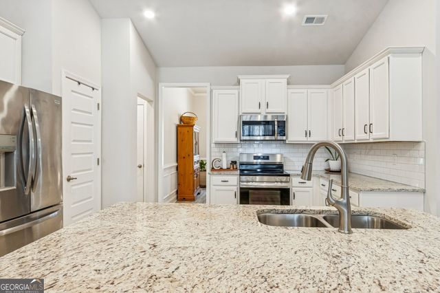 23 Eagle Heights Drive, Maysville, GA 30558