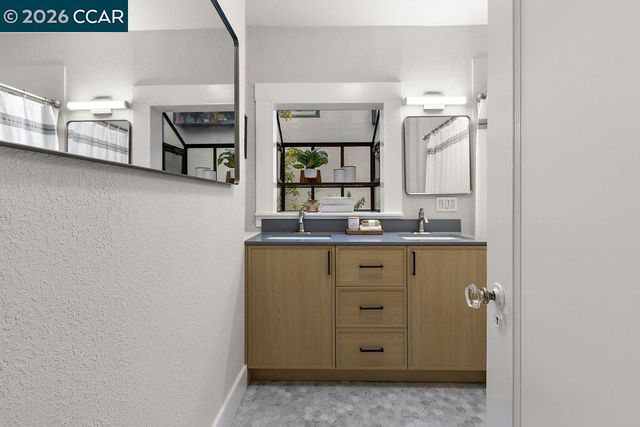 1310 Carlotta Ave, Berkeley, CA 94703