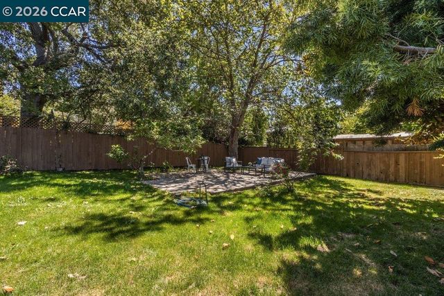 1310 Carlotta Ave, Berkeley, CA 94703