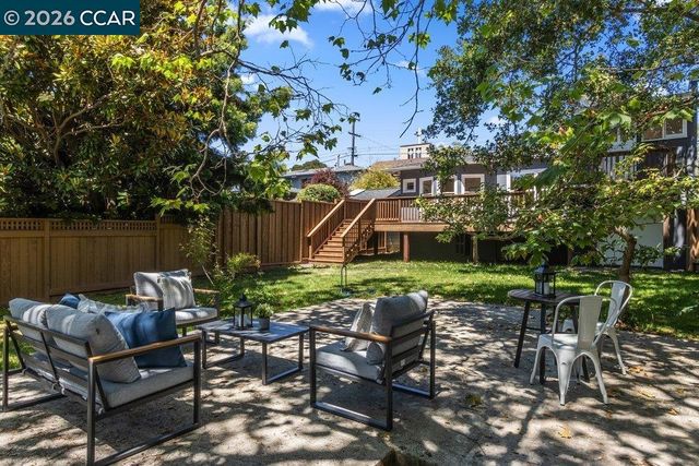 1310 Carlotta Ave, Berkeley, CA 94703