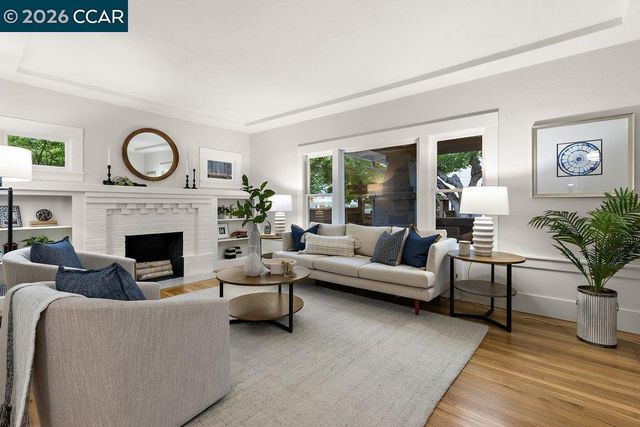 1310 Carlotta Ave, Berkeley, CA 94703