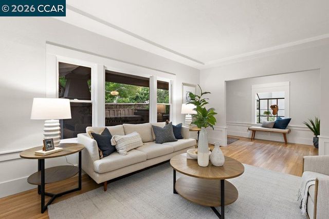 1310 Carlotta Ave, Berkeley, CA 94703
