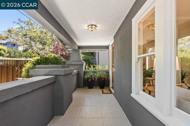 1310 Carlotta Ave, Berkeley, CA 94703