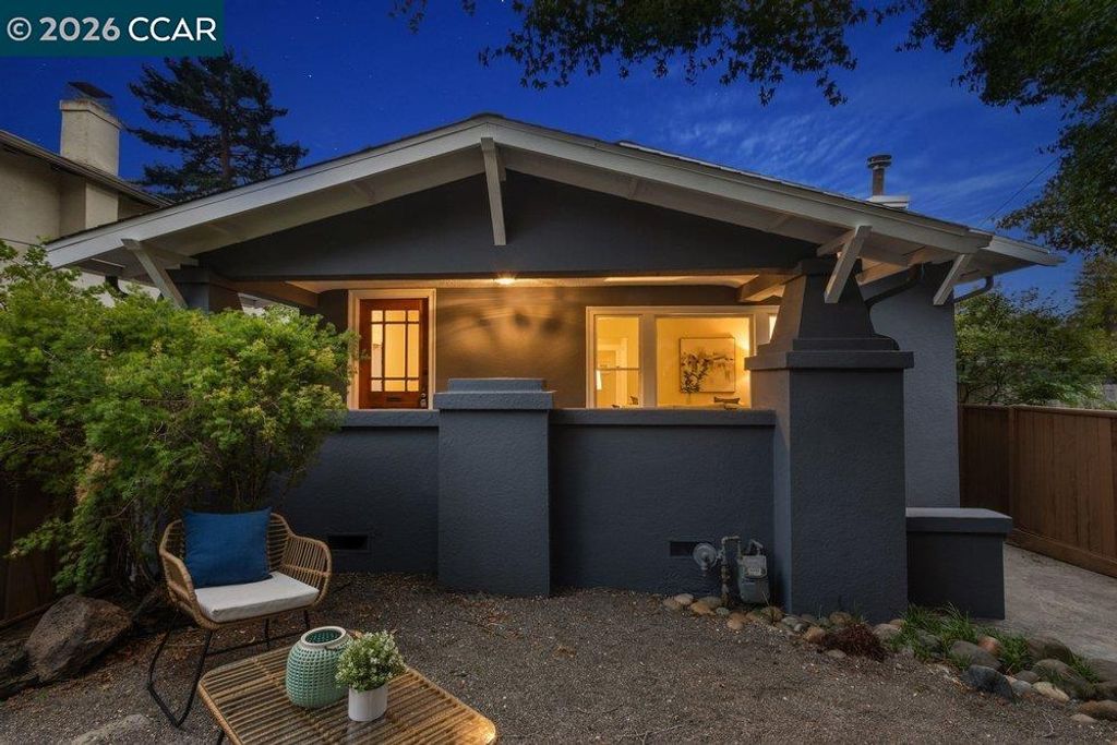 1310 Carlotta Ave, Berkeley, CA 94703