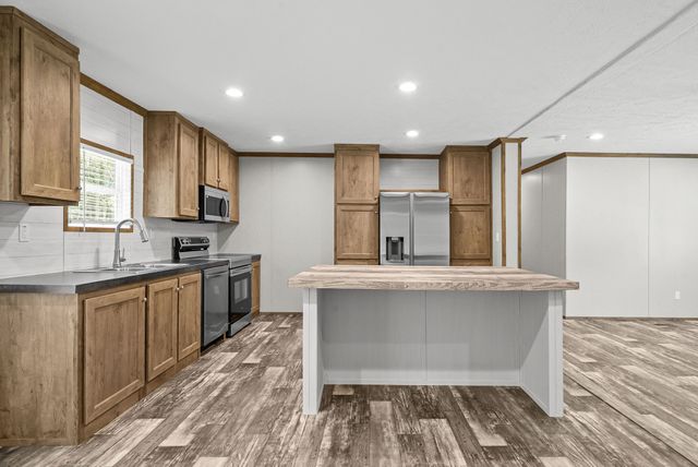 419 John Ross Hollow Road, Erin, TN 37061