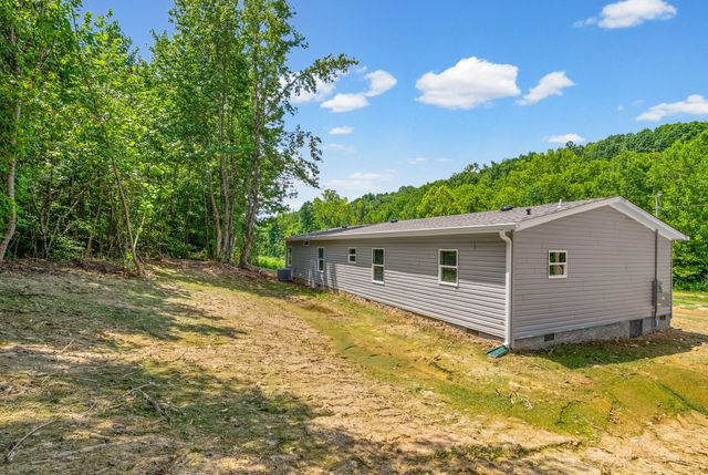 419 John Ross Hollow Road, Erin, TN 37061