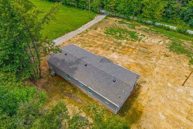 419 John Ross Hollow Road, Erin, TN 37061
