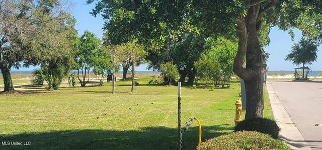 2006 Beach Boulevard, Long Beach, MS 39560