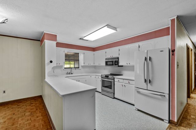 949 Highway 107, Quitman, AR 72131