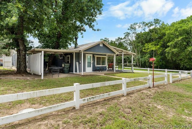 5112 Oakwood, Kingston, OK 73439