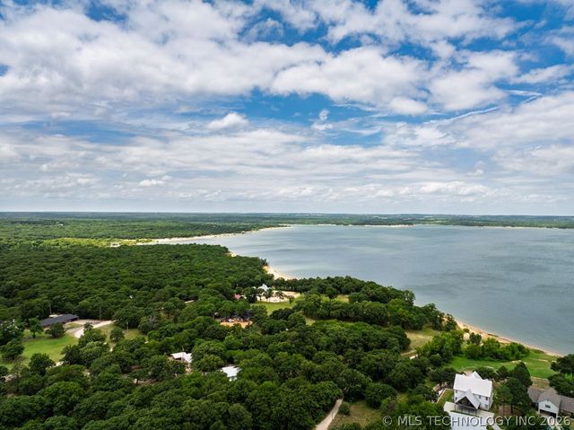 5112 Oakwood, Kingston, OK 73439