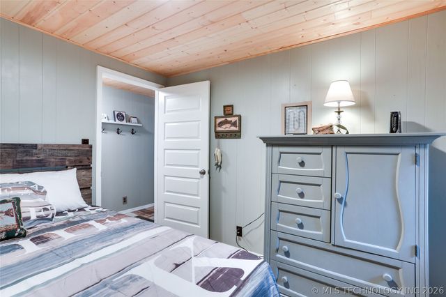 5112 Oakwood, Kingston, OK 73439