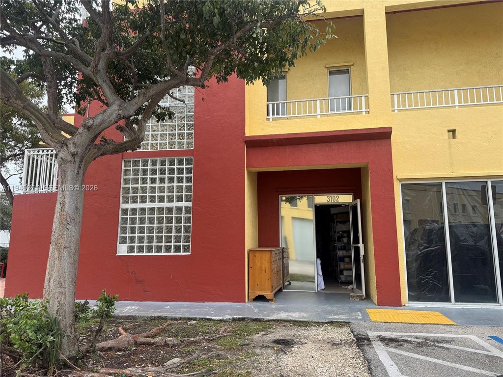 10665 SW 190th St 3102, Cutler Bay, FL 33157
