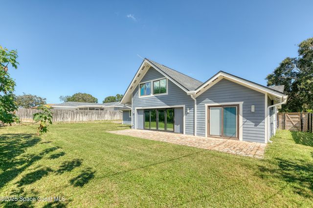 510 Fern Avenue NE, Palm Bay, FL 32907