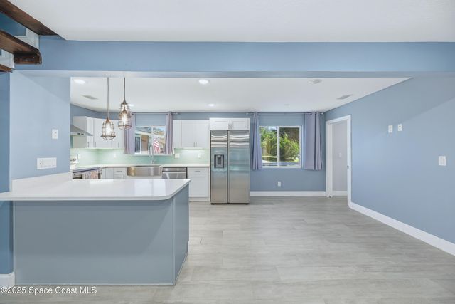 510 Fern Avenue NE, Palm Bay, FL 32907