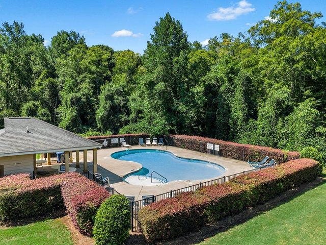 290 Noble Creek Road, Woodruff, SC 29388