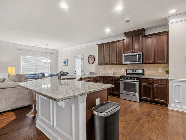 290 Noble Creek Road, Woodruff, SC 29388
