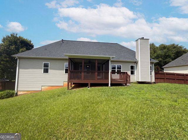 3322 Henderson View Court, Loganville, GA 30052