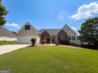 3322 Henderson View Court, Loganville, GA 30052