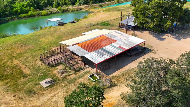 10802 County Road 203, Plantersville, TX 77363