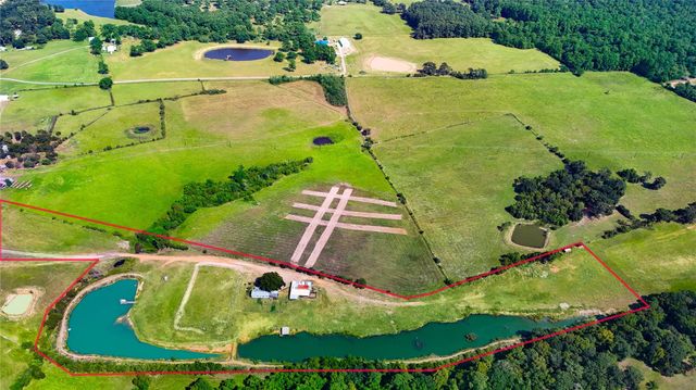 10802 County Road 203, Plantersville, TX 77363