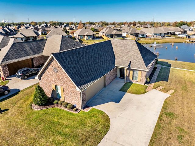 133 Lake Accardo Avenue, Thibodaux, LA 70301