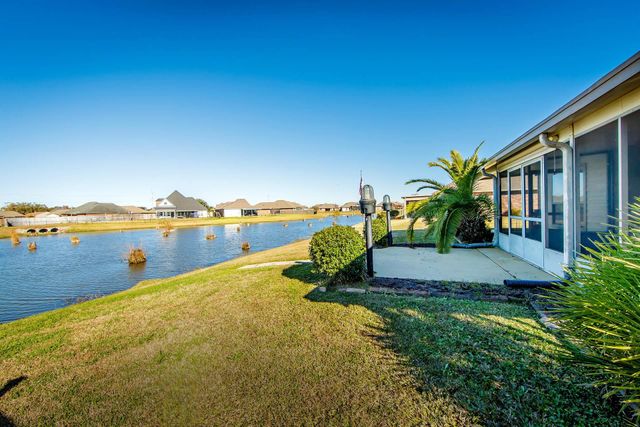 133 Lake Accardo Avenue, Thibodaux, LA 70301