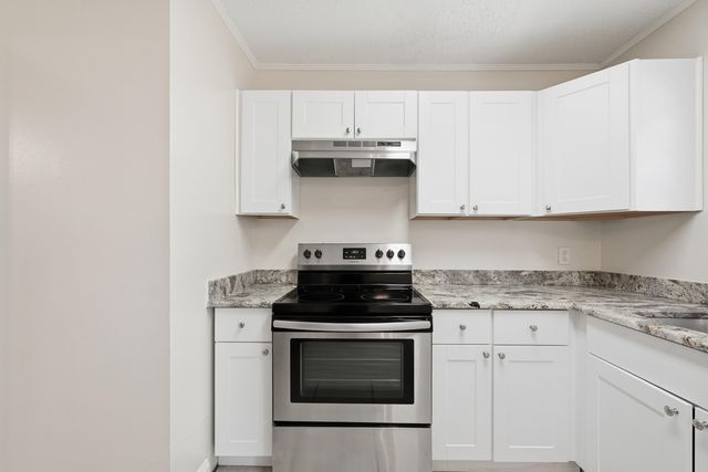 20 Kohler Drive, Mary Esther, FL 32569