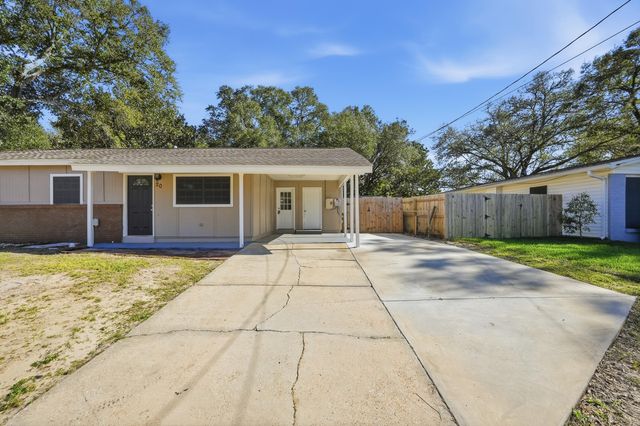 20 Kohler Drive, Mary Esther, FL 32569