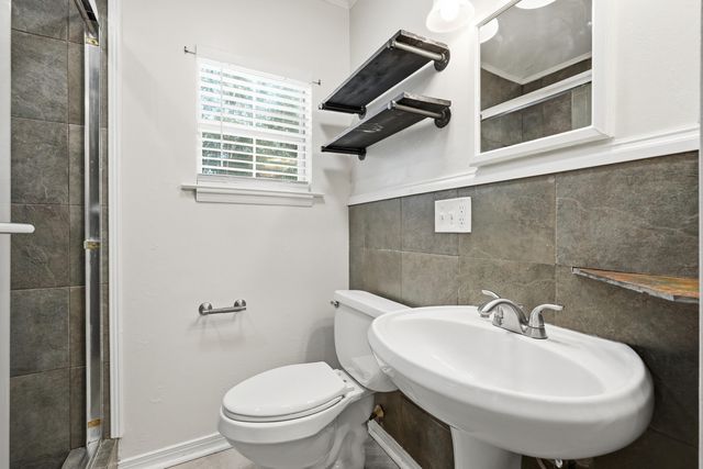 20 Kohler Drive, Mary Esther, FL 32569