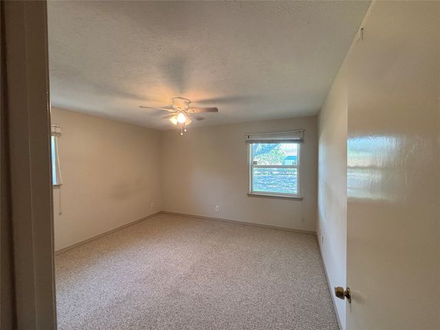 1910 Jefferson Street, Commerce, TX 75428