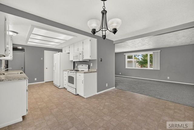 1005 E 21st Street, Idaho Falls, ID 83404
