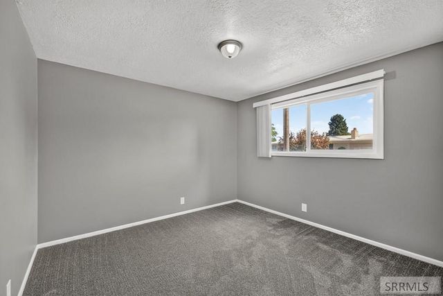 1005 E 21st Street, Idaho Falls, ID 83404